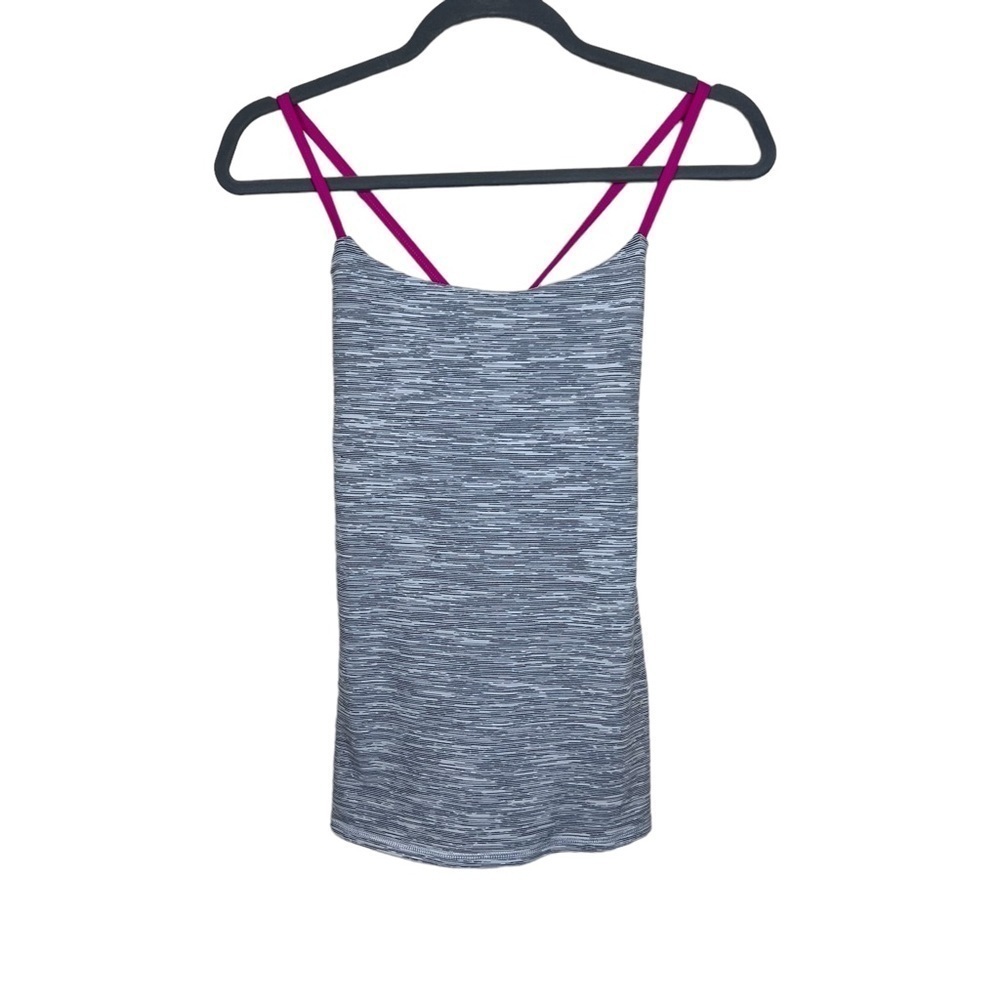Lululemon Dancing Warrior Tank
Wee Are From Space Silver Spoon /Jewelled Magenta